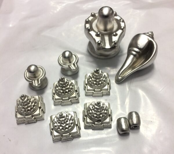 ShivaLinga, Shankha, & Shriyantra
